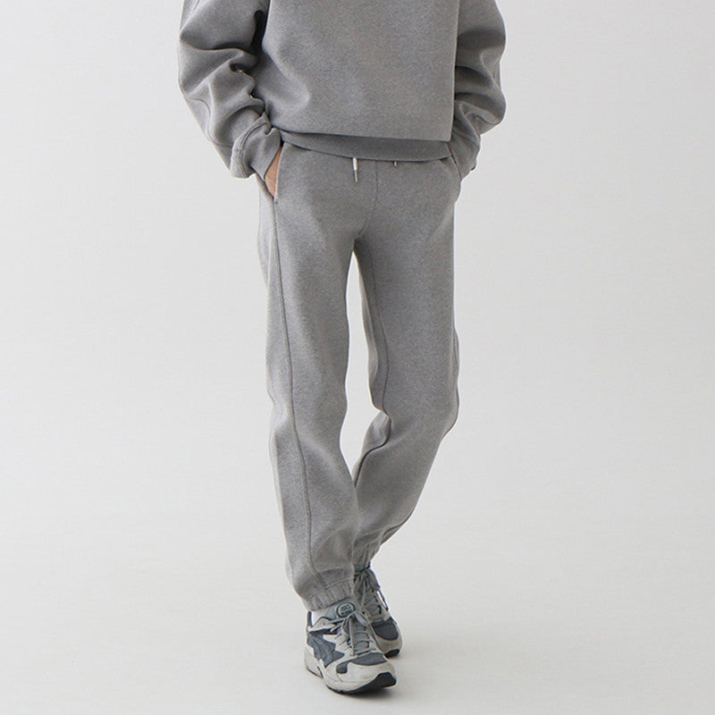 Oliver Cozy Round Sweater & Casual Pants