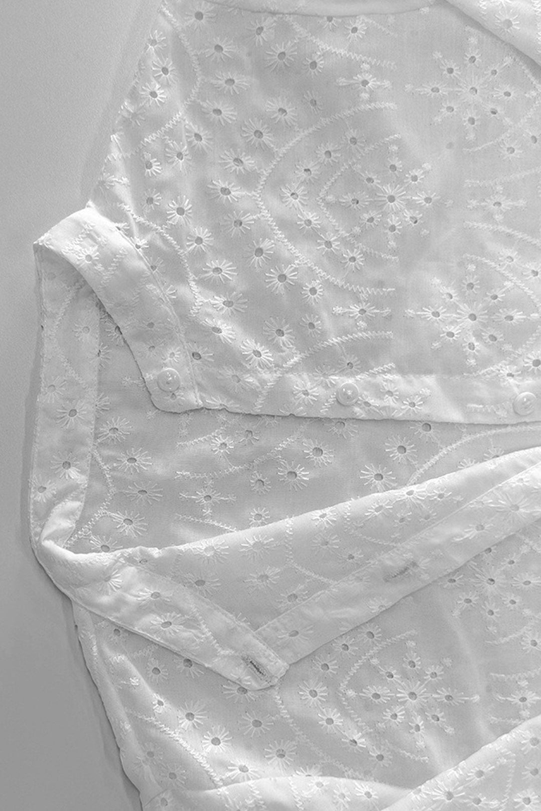 Hollow-out Jacquard Blouse Tiered Shorts Set