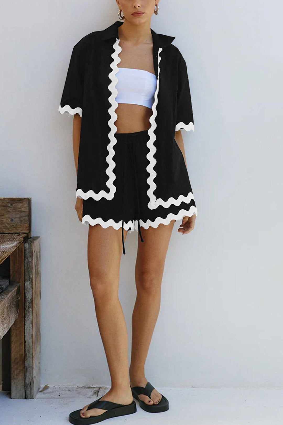 Contrast Wavy Shirt Two-piece Shorts Set