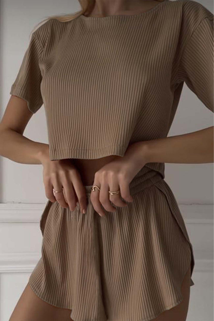 Crew Neck Crop Top Cross Shorts Set