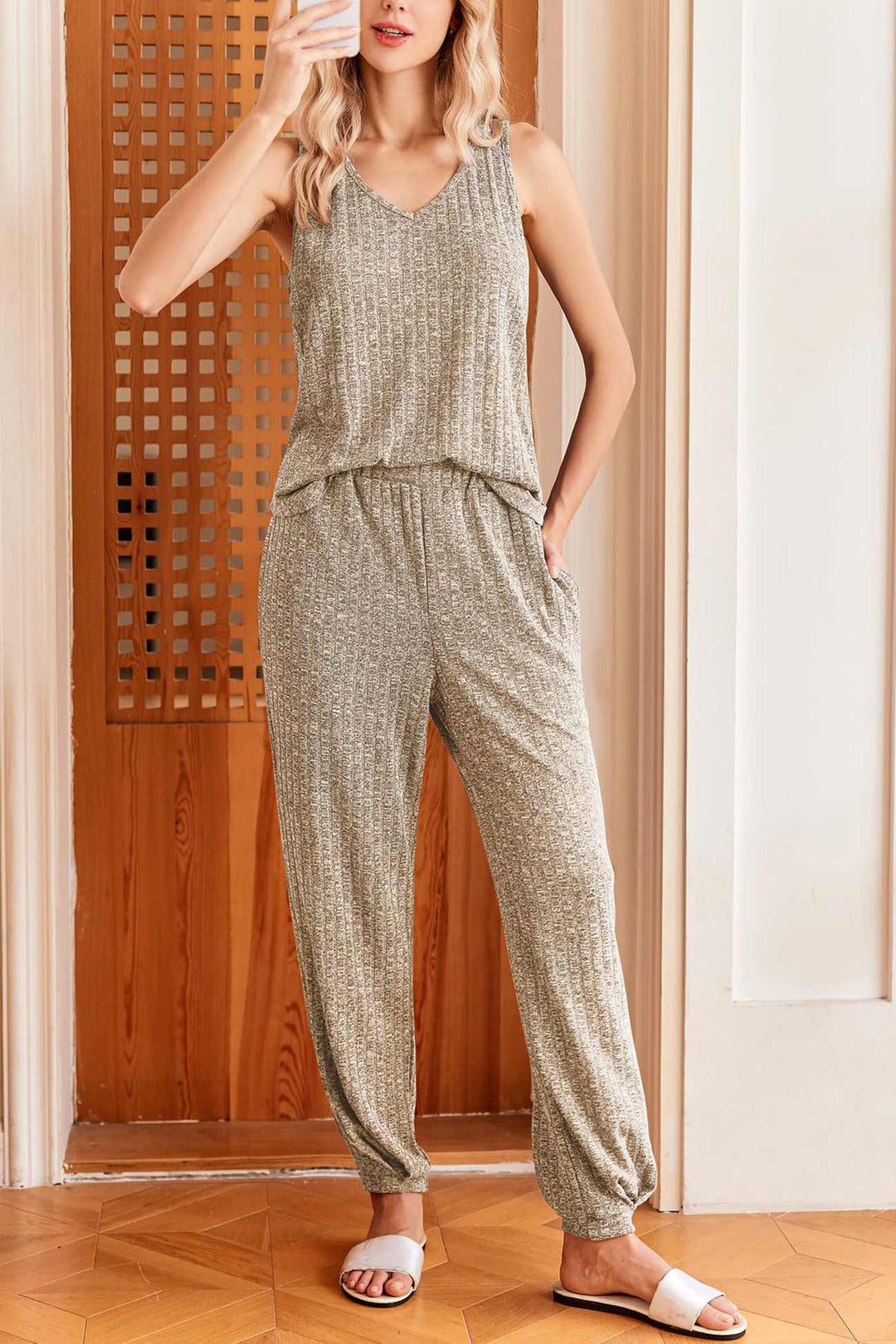 V Neck Tank Top Knit Suits