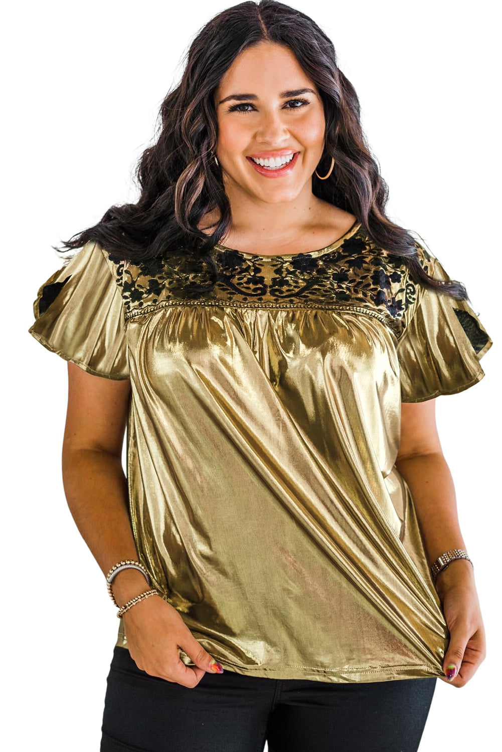 Plus Size Floral Embroidered Short Sleeve Top
