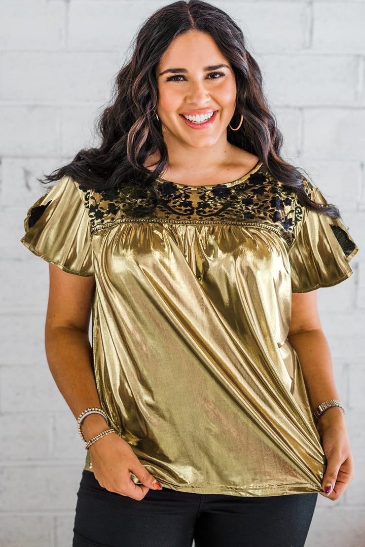 Plus Size Floral Embroidered Short Sleeve Top