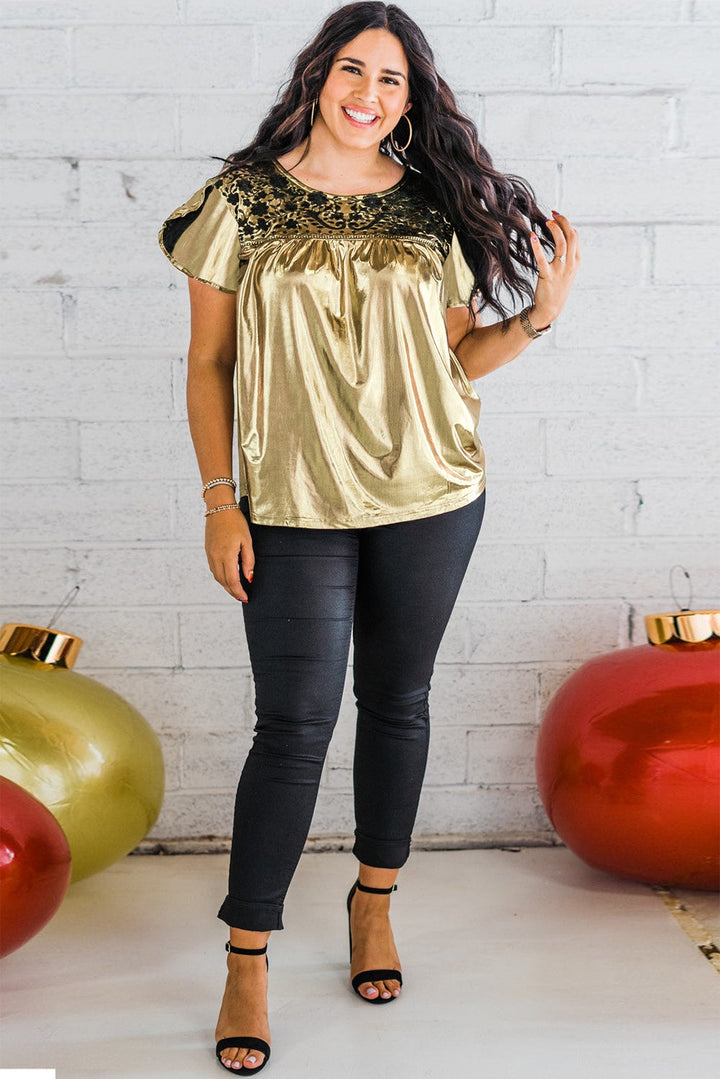 Plus Size Floral Embroidered Short Sleeve Top
