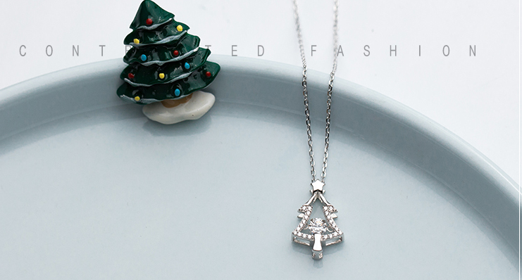 Sterling Silver Christmas Tree Clavicle Chain