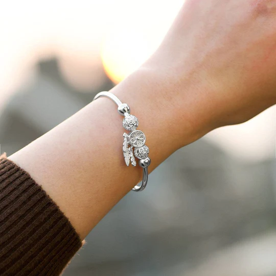 Clevecorner™ Dreamcatcher Charm Bracelet