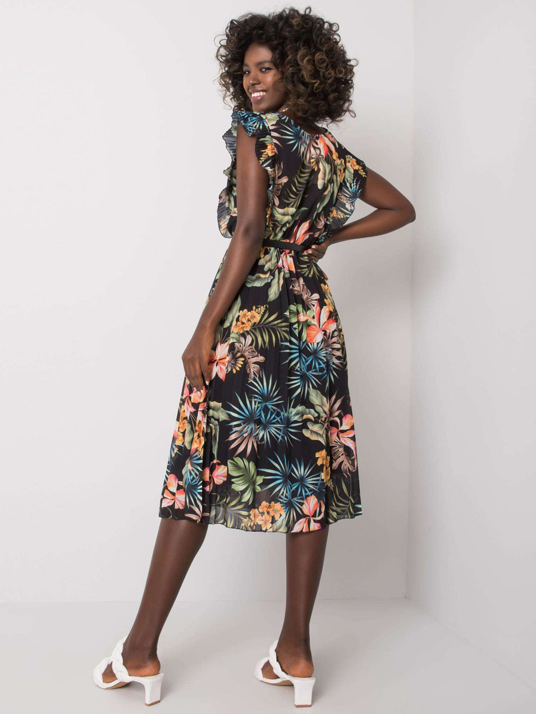 V-Neck Ruffle Sleeveless Flower Dress - Clevecorner